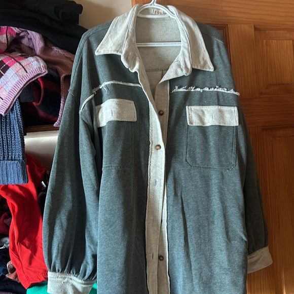 Pol Shacket size Large - Picture 3 of 7